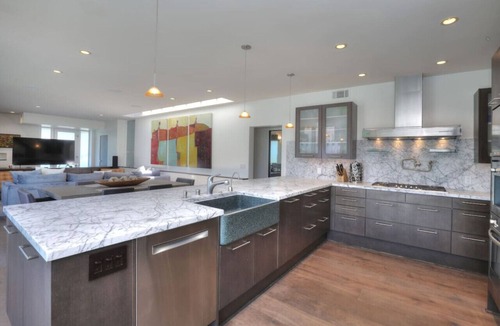 West Mesa House | Beautiful Modern Home Steps From Beach