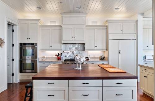 Park Hill House | Beautiful Ocean View Home for entertaining