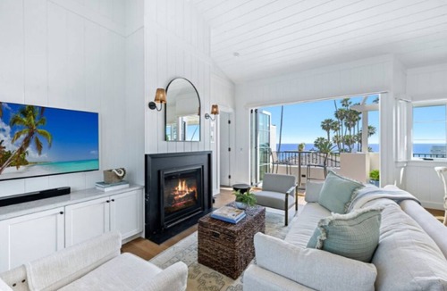 Laguna Beach Cottage | Beautiful Oceanfront Cottage, Perfect Location!