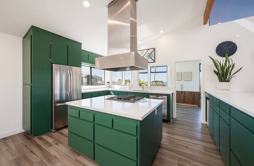 Park Hill House | Beautiful, Pet-Friendly 3 bed/2.5 bath Beach Retreat on Park Hill in Cambria!
