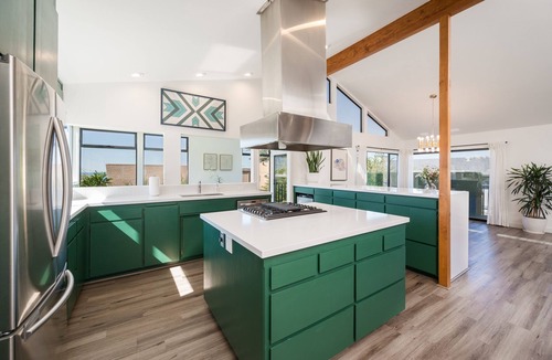Park Hill House | Beautiful, Pet-Friendly 3 bed/2.5 bath Beach Retreat on Park Hill in Cambria!