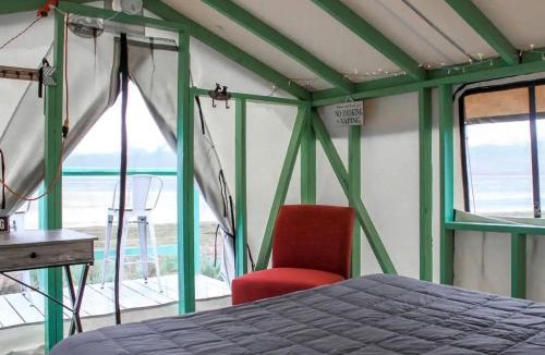 Bridgeport Other | Beautiful Tented Cabin with Stunning Reservoir Views for a Unique Glamping Getaway in Bridgeport, California