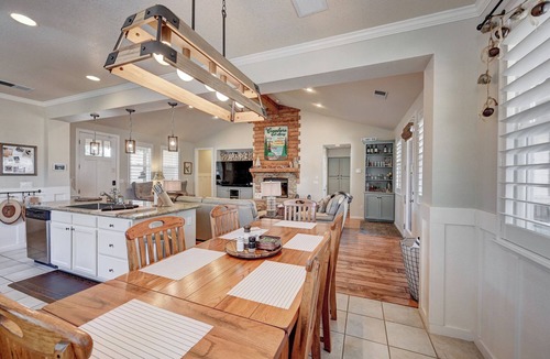 Angels Camp House | Beautifully furnished home with HOT TUB