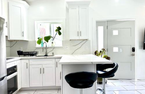 Valley Glen House | Bellaire Guest Home