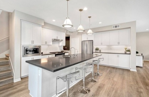 Irvine Condo | Best Vacation Home in Irvine Lux 4BR Great Park