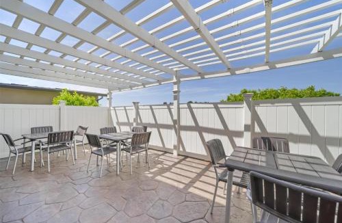 Red Bluff Hotel | Best Western Antelope Inn & Suites