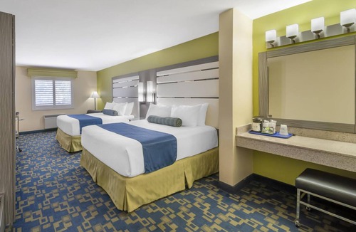 Red Bluff Hotel | Best Western Antelope Inn & Suites