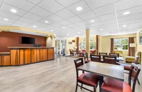 California City Hotel | Best Western California City Inn & Suites