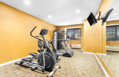 California City Hotel | Best Western California City Inn & Suites