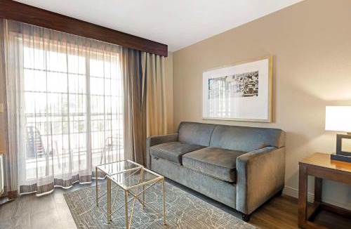 Altaville Hotel | Best Western Cedar Inn & Suites