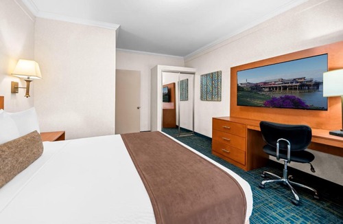 North Fremont Street Hotel | Best Western De Anza Inn