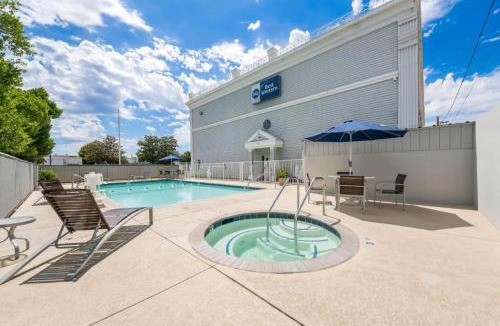 Los Banos Hotel | Best Western Executive Inn