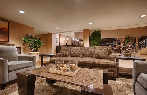 East Peralta Hotel | Best Western Plus Bayside Hotel