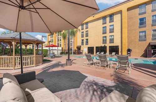 Roosevelt Hotel | Best Western Plus Fresno Airport Hotel