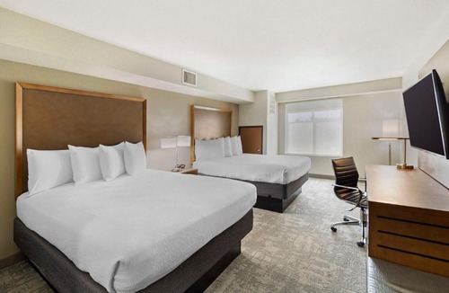 Midway Hotel | Best Western Plus Henderson Hotel