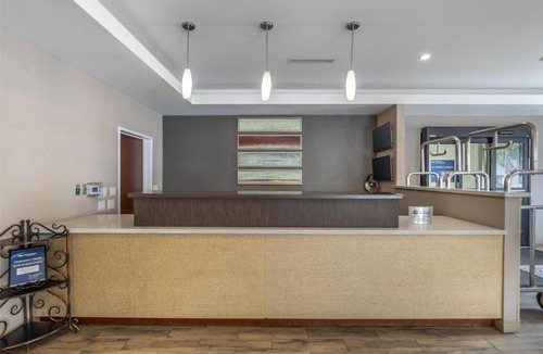 East Village Hotel | Best Western Plus Hotel at the Convention Center