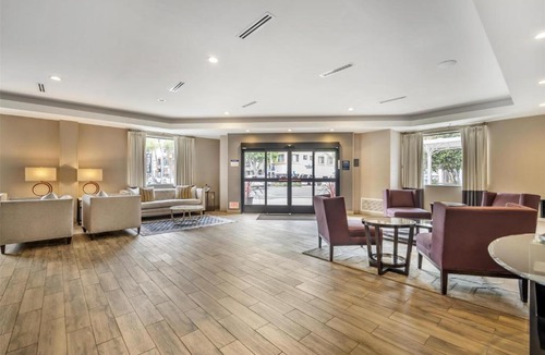 East Village Hotel | Best Western Plus Hotel at the Convention Center