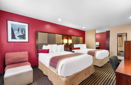 Mariposa Hotel | Best Western Plus Yosemite Way Station Motel