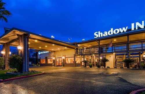 Woodland Hotel | Best Western Shadow Inn