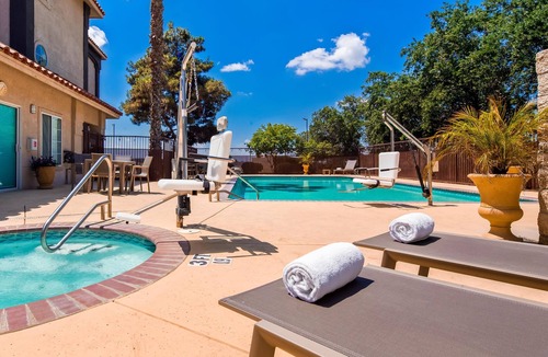 Visalia Hotel | Best Western Visalia Hotel
