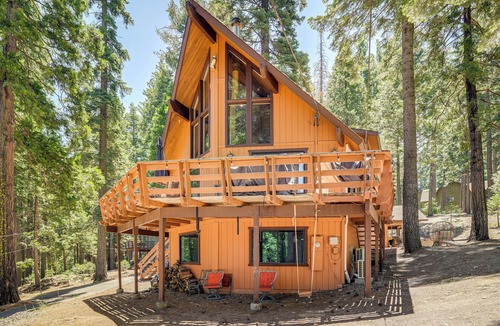 Arnold Cottage | Big Trees Cabin: Pool Access, Sauna, Game Rm