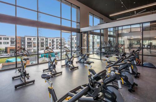 Menlo Park Apartment | Bluebird Suites in Menlo Park