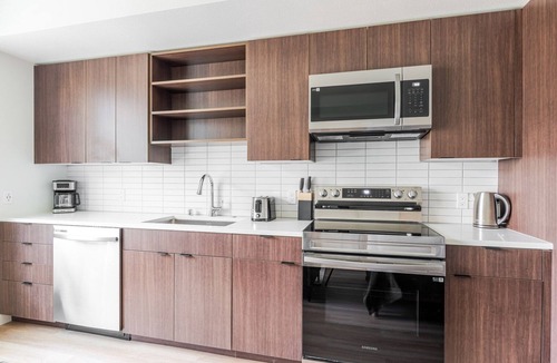 Old San Leandro Apartment | Blueground | Old San Leandro, fitness center, nr Park