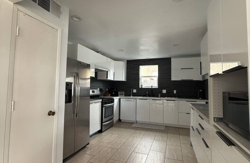 Las Vegas House | Book Your Stay at Del Monte an Ultimate Private Retreat Near the Las Vegas Strip