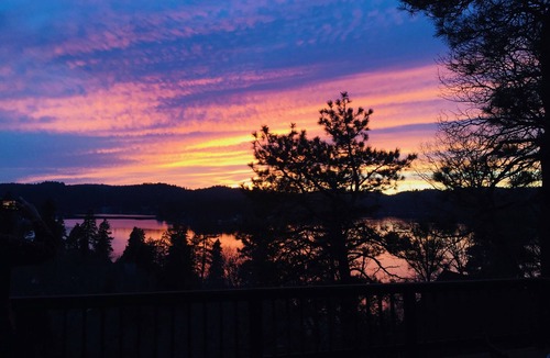 Cedar Glen Cabin | Boulder Crest. Historic Lakeview Cabin