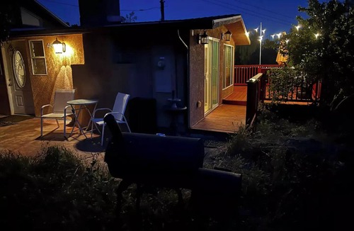 Canoga Park House | Boulders Views,Patio, peaceful
