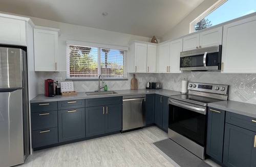 West San Jose Cottage | Brand New 1B1R Guest House in Campbell