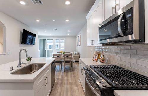 West Covina Condo | Brand New 3b3b Condo in the heart of West Covina