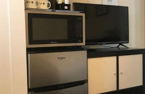 Burbank Apartment | Brand New Guest Suite + Luxurious Bath, Near SJC