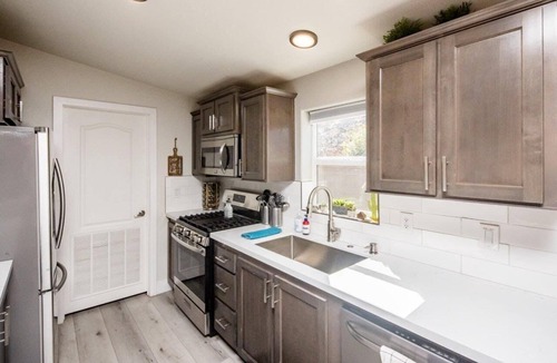 Parker Strip House | @BRAND NEW HOME BEST AMENITIES IN PARKER@ AMAZING VIEWS FULLY STOCKED HOME