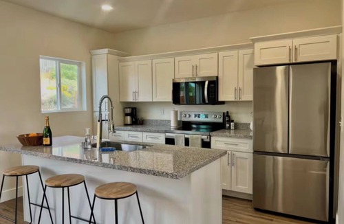 Winnemucca House | Brand New Home with Patio 3/2