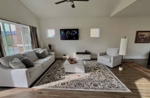 Winnemucca House | Brand New Home with Patio 3/2