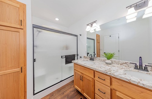 Mariposa House | Brand New Peaceful Yosemite Home