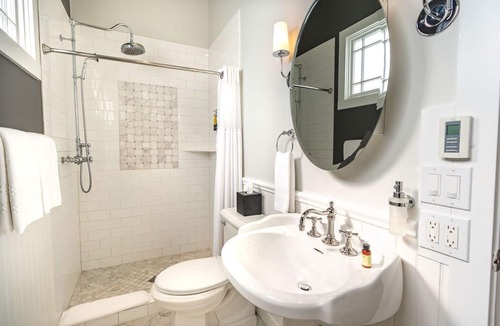 Calistoga Hotel | Brannan Cottage Inn