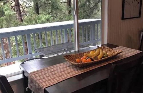 Groveland House | Breckenridge Chalet near Yosemite. Nestled in the Pines. Sleeps 6. Dog friendly!