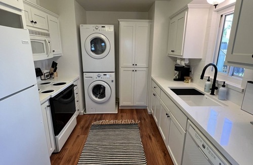 Folsom House | Bridge Street Bungalow