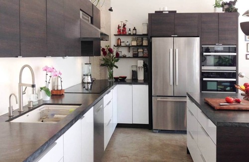 Downtown Los Angeles Condo | Bright & Airy 2BR Artist Loft 30+ Days Free Parking