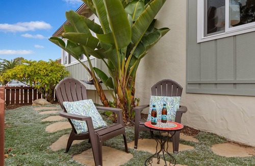 Santa Barbara House | Bright and Airy Coastal Condo Just a Half Block Away From East Beach!