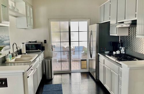 Northwood Point House | Bright & Comfortable 2BR Home w/Peaceful Patio