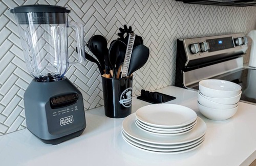San Bernardino County Apartment | Bright & Stylish King 2B2B｜Resort Pool & Spa