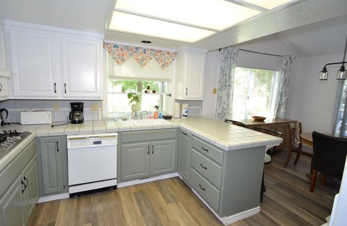 Bass Lake House | Brummett Lodge Lake Area