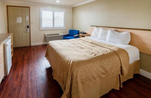 Corcoran Hotel | Budget Inn Corcoran Near Tulare CA 43