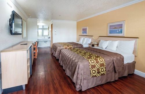 Corcoran Hotel | Budget Inn Corcoran Near Tulare CA 43
