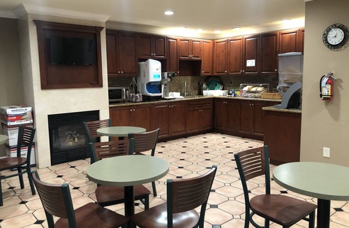 Hayward Hotel | Budget Inn of Hayward
