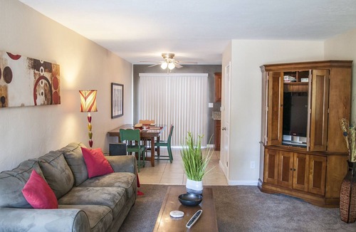 Visalia Apartment | Business Travelers- Remote Work from Here and Explore Central CA!