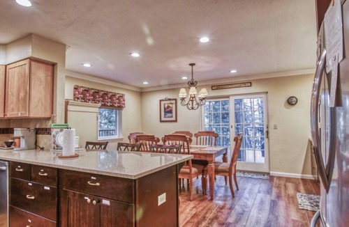 Groveland Apartment | Buttercup Haven at Pine Mountain Lake